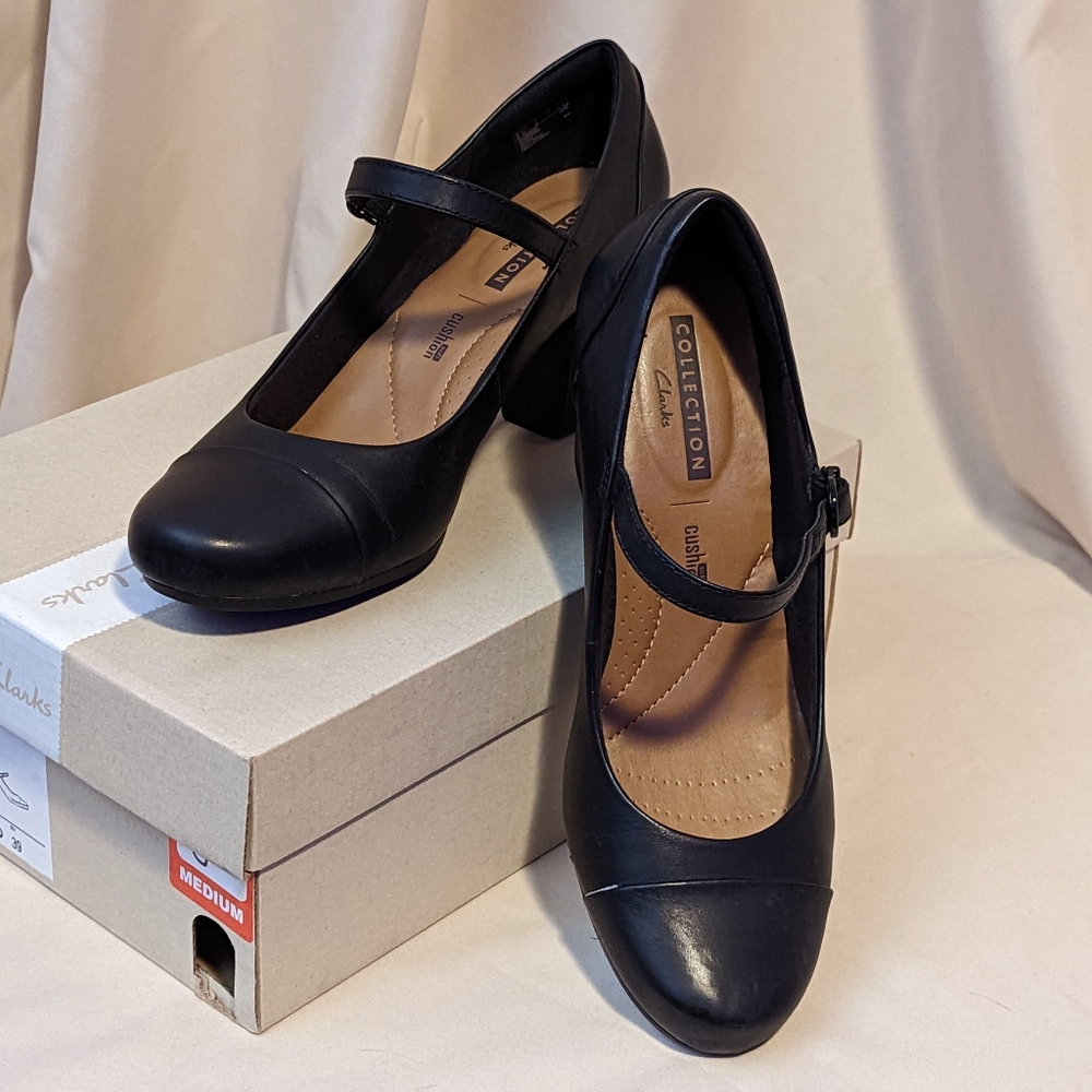 Clarks Garnit Tianna 3" heals